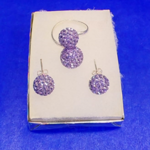 aretes de bolas en plata 925 y anillo en plata 925 con incrustaciones en piedras swarovski