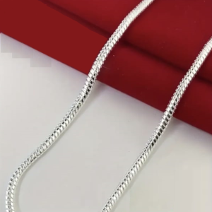 Collar elegante tipo cola de ratón de 60 cm